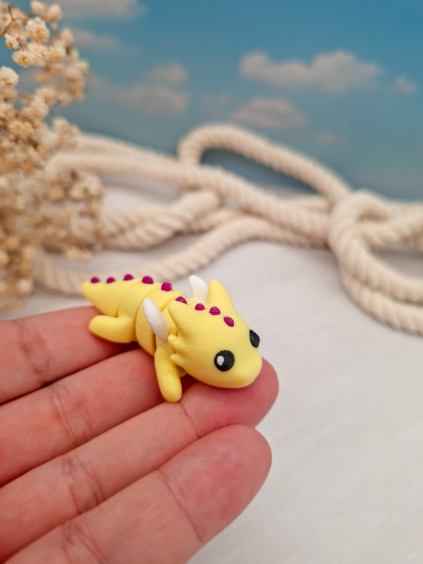 Tiny Dragon - dein wackeliger Mini-Begleiter