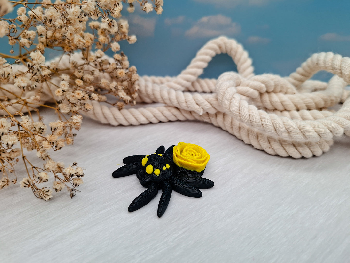 Rosenspinne - dein wackeliger Mini-Begleiter