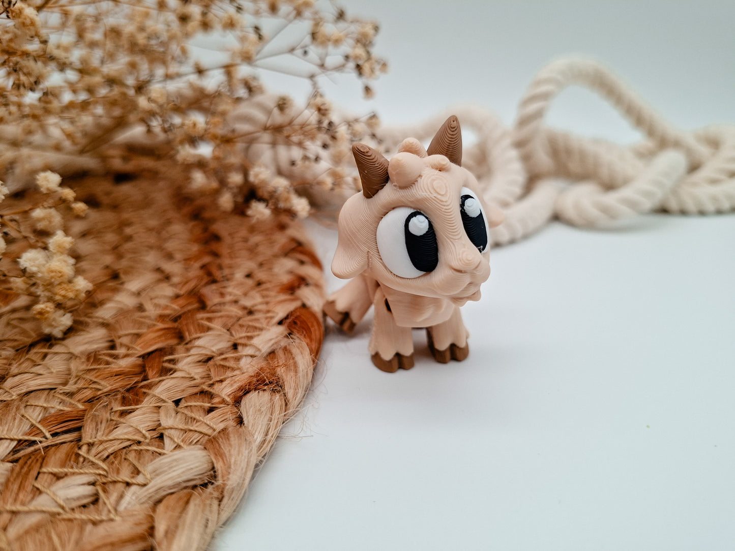 Nelli die Ziege – freche 3D-Figur als Deko & Geschenkidee mit Charakter