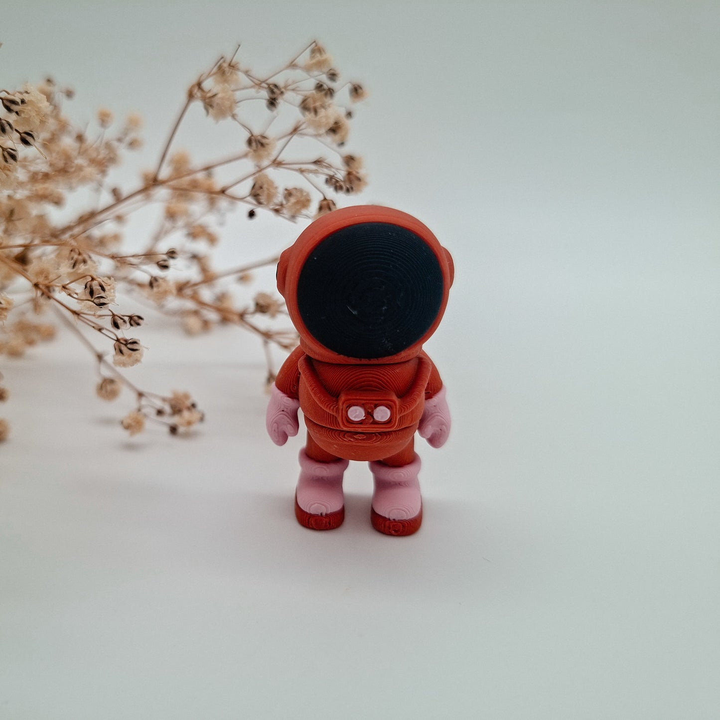 Jiggle Tiny Astronaut – Dein kleiner Glücksbringer