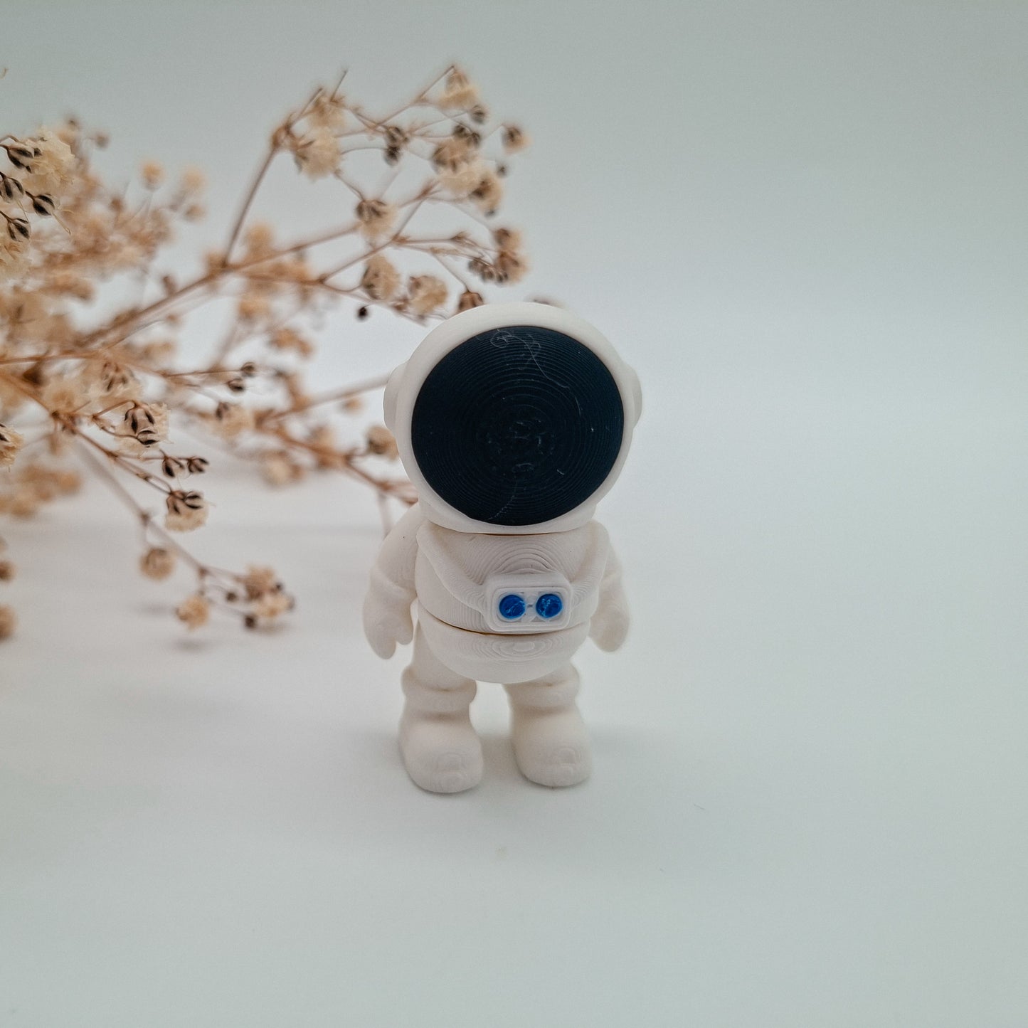 Jiggle Tiny Astronaut – Dein kleiner Glücksbringer