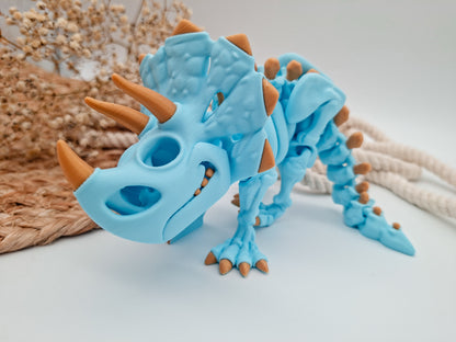 Triceratop in hellblau