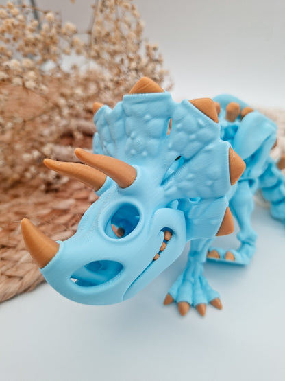 Triceratop in hellblau
