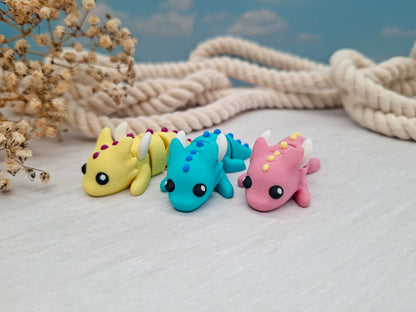 Tiny Dragon - dein wackeliger Mini-Begleiter