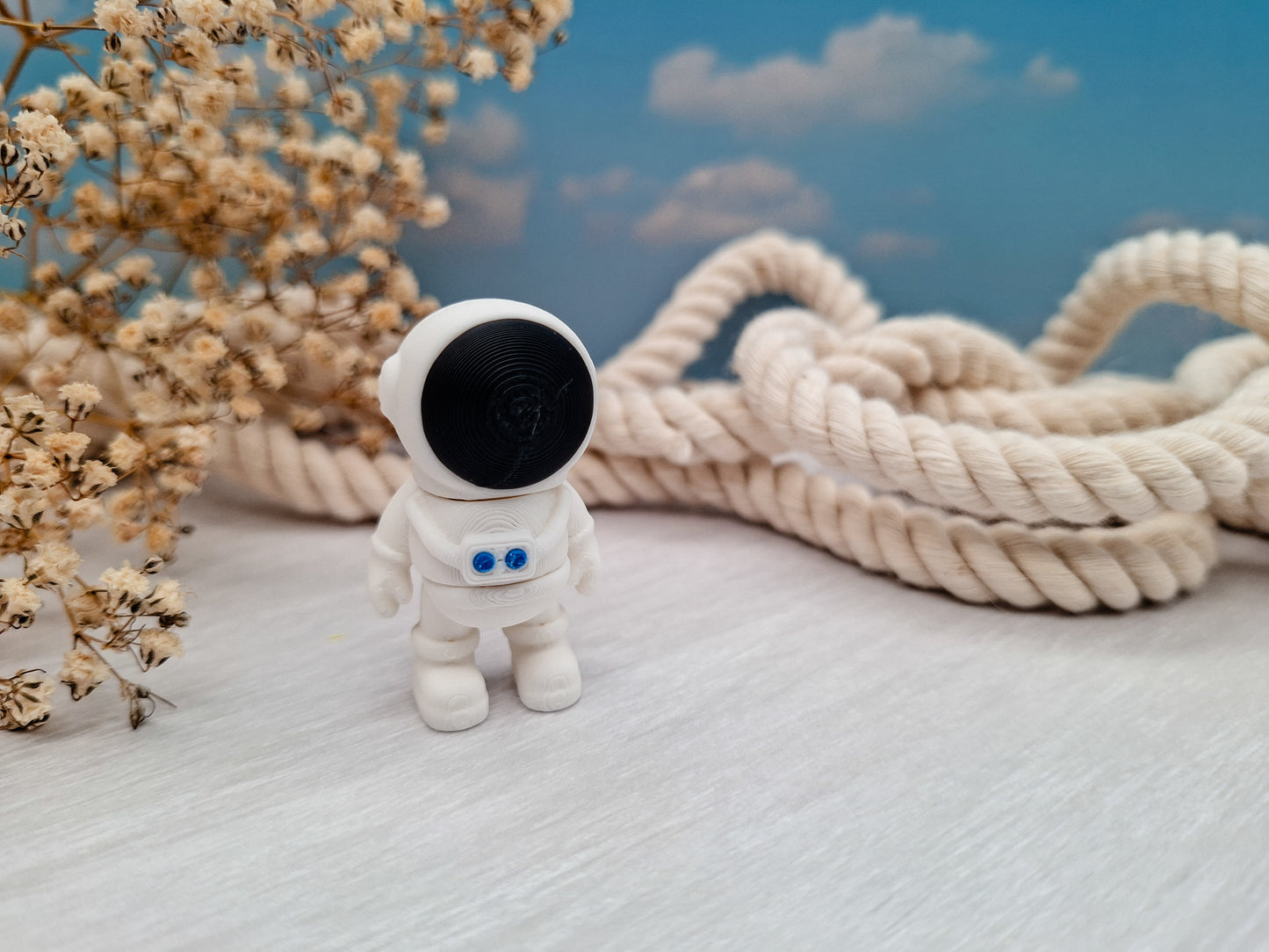 Astronaut - dein wackeliger Mini-Begleiter