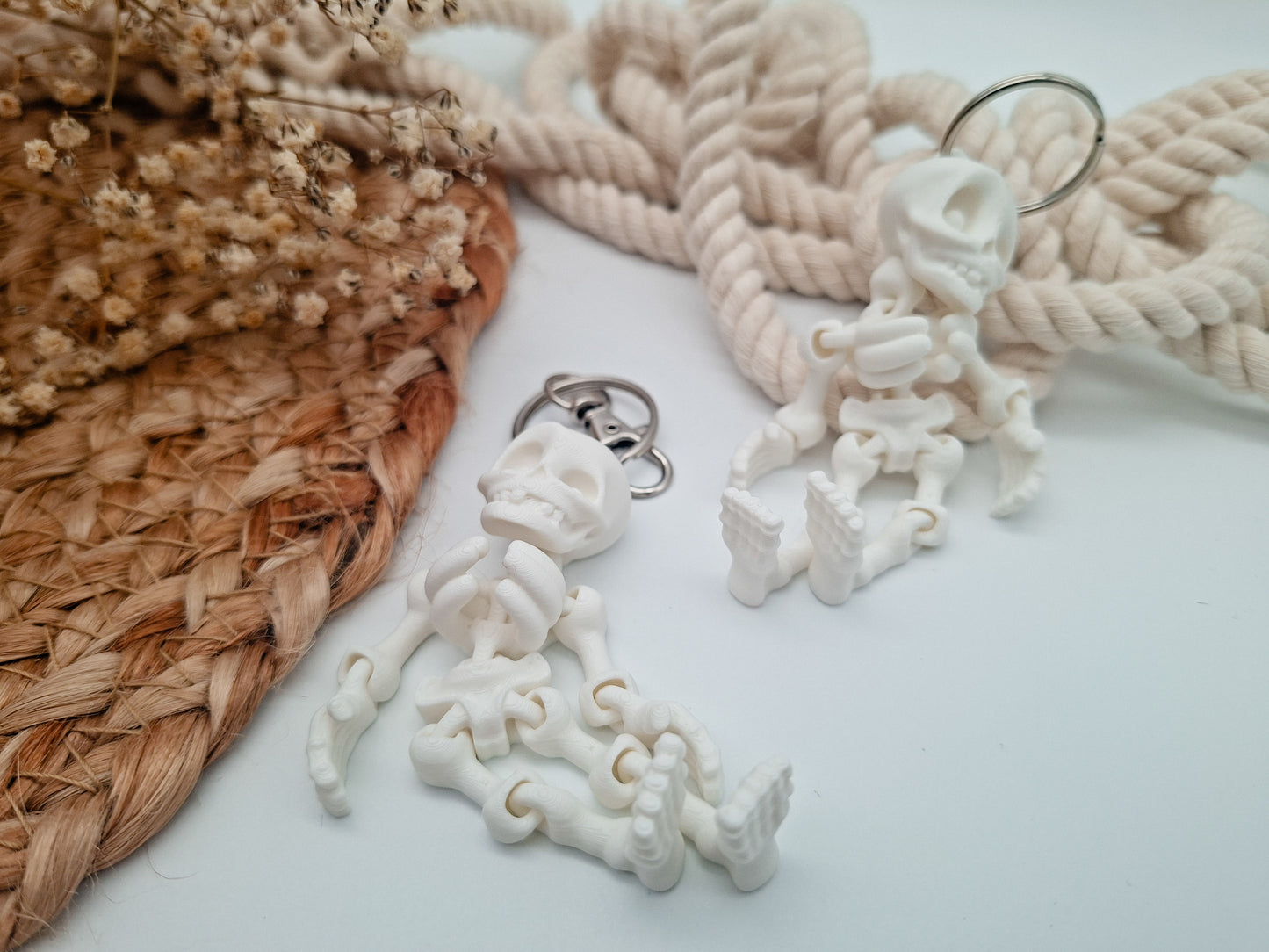 Flexi-Skelett Schlüsselanhänger – Bewegliche Mini-Figur • Halloween Deko • 3D-gedruckt • Geschenkidee ab 14 • Handmade