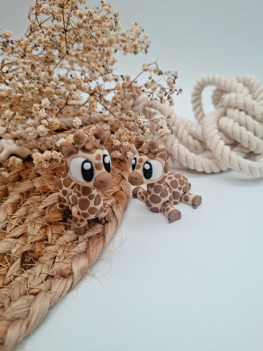 Clara die Giraffe – 3D-gedruckte Figur mit Herz und Hals