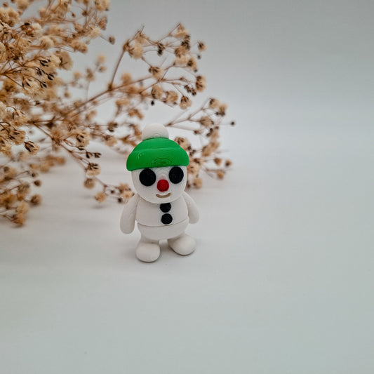 Weihnachts-Jiggle Tiny Schneemann mit Mütze – 3D-gedruckte Mini-Figuren | Nachhaltige Weihnachtsgeschenke für Kinder & Sammler