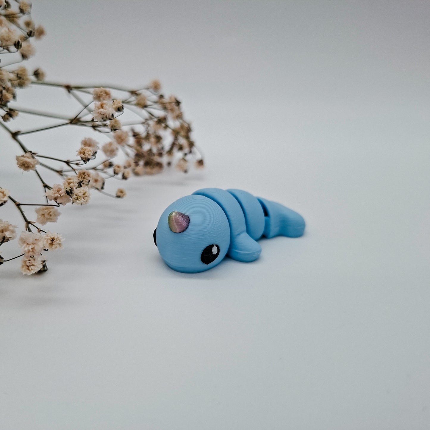 Jiggle Baby Narwal – Bunter Wackelfreund