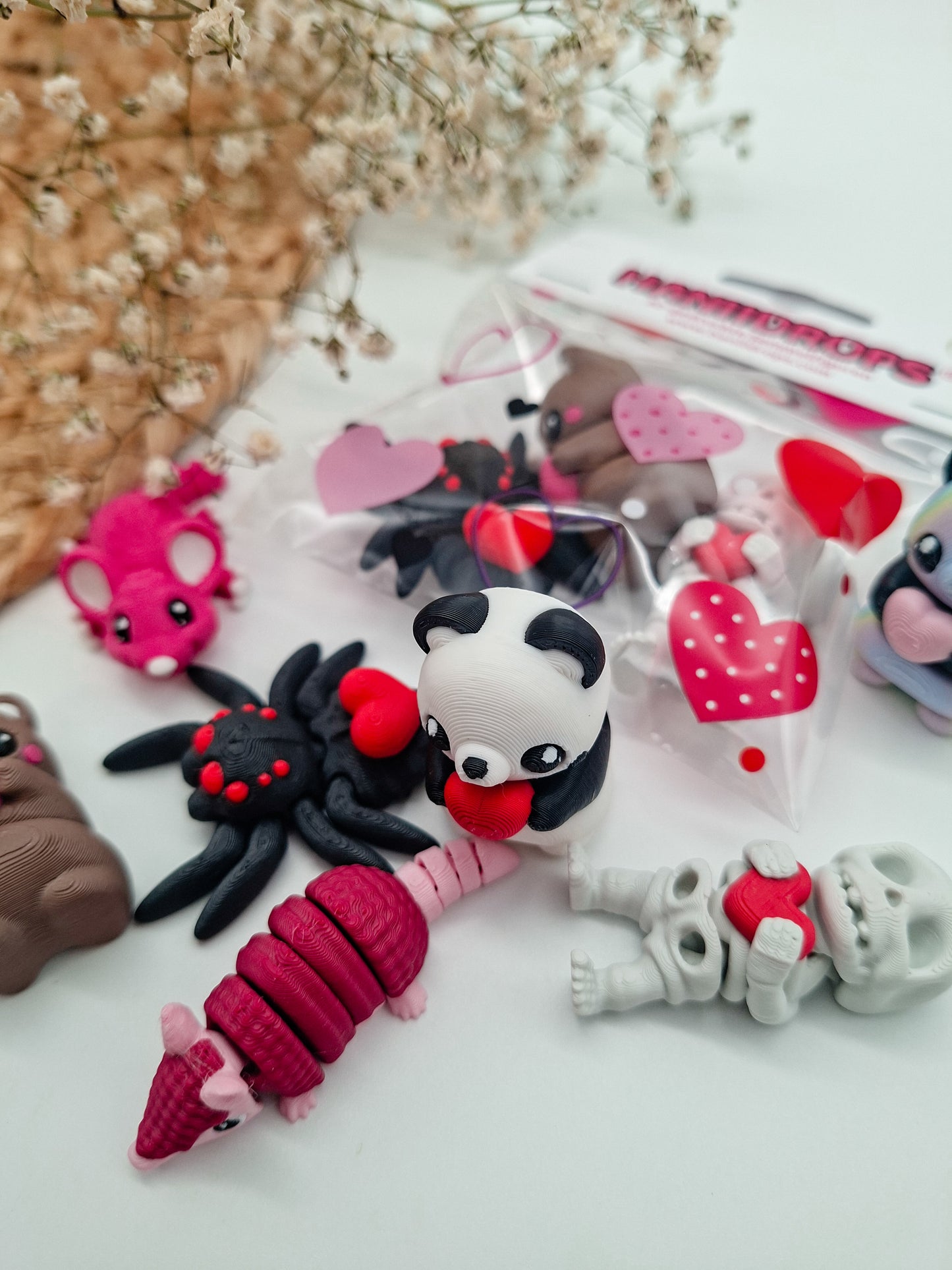 Valentinstags-Bundle – 3 zufällige Haniis mit Herz