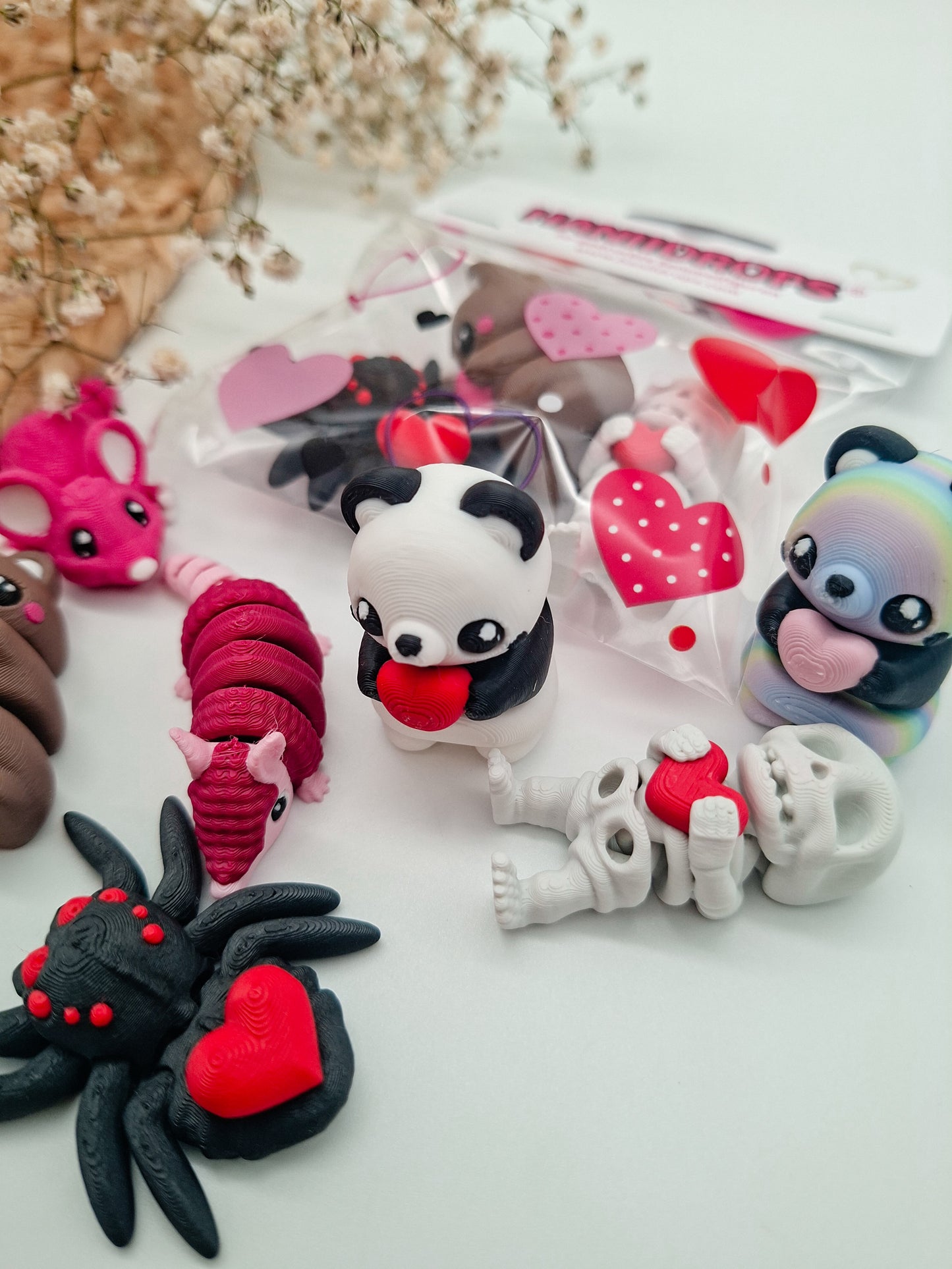 Valentinstags-Bundle – 3 zufällige Haniis mit Herz