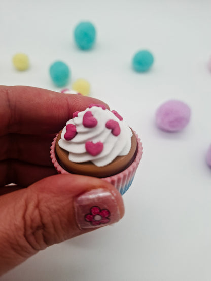 Cupcake mit Herzstreusel